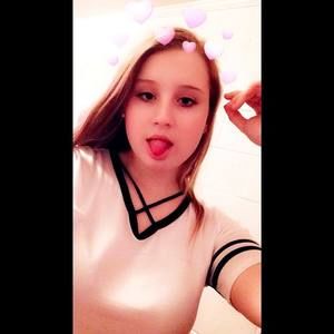 Meet your Posher, Ronni